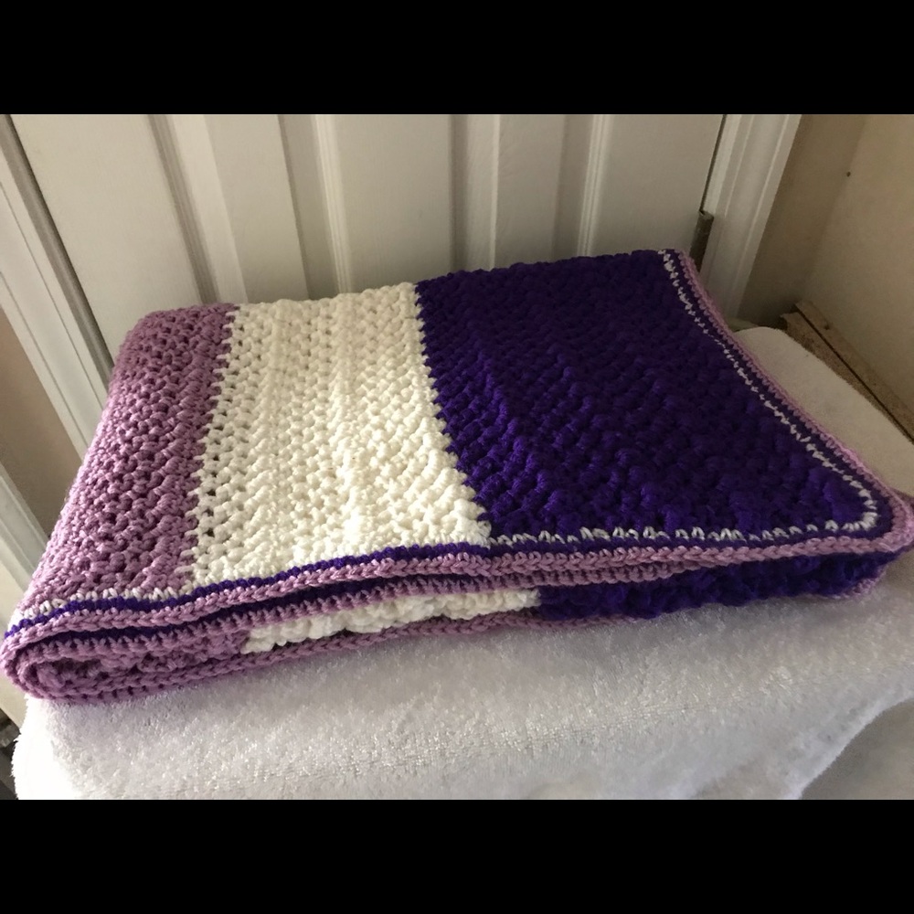 Crocheted blanket